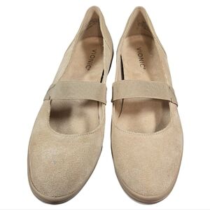 Vionic Women's Beige Suede Loafers
